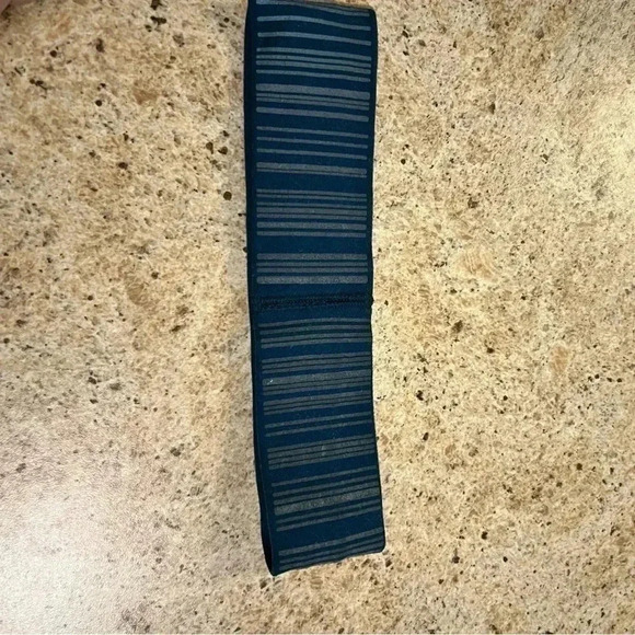 Lululemon Headband - Picture 2 of 3